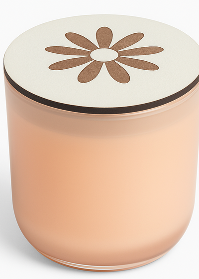 All-Occasion Luxury Candle with Daisy Design – Thoughtful Gift